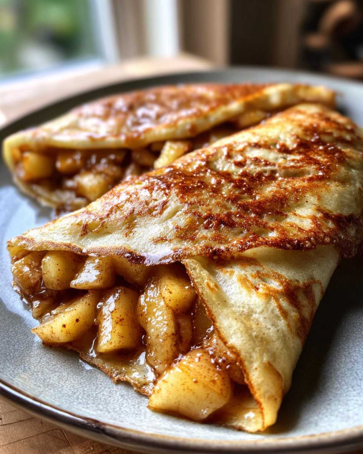 Apple Cinnamon Crepes - detail 3