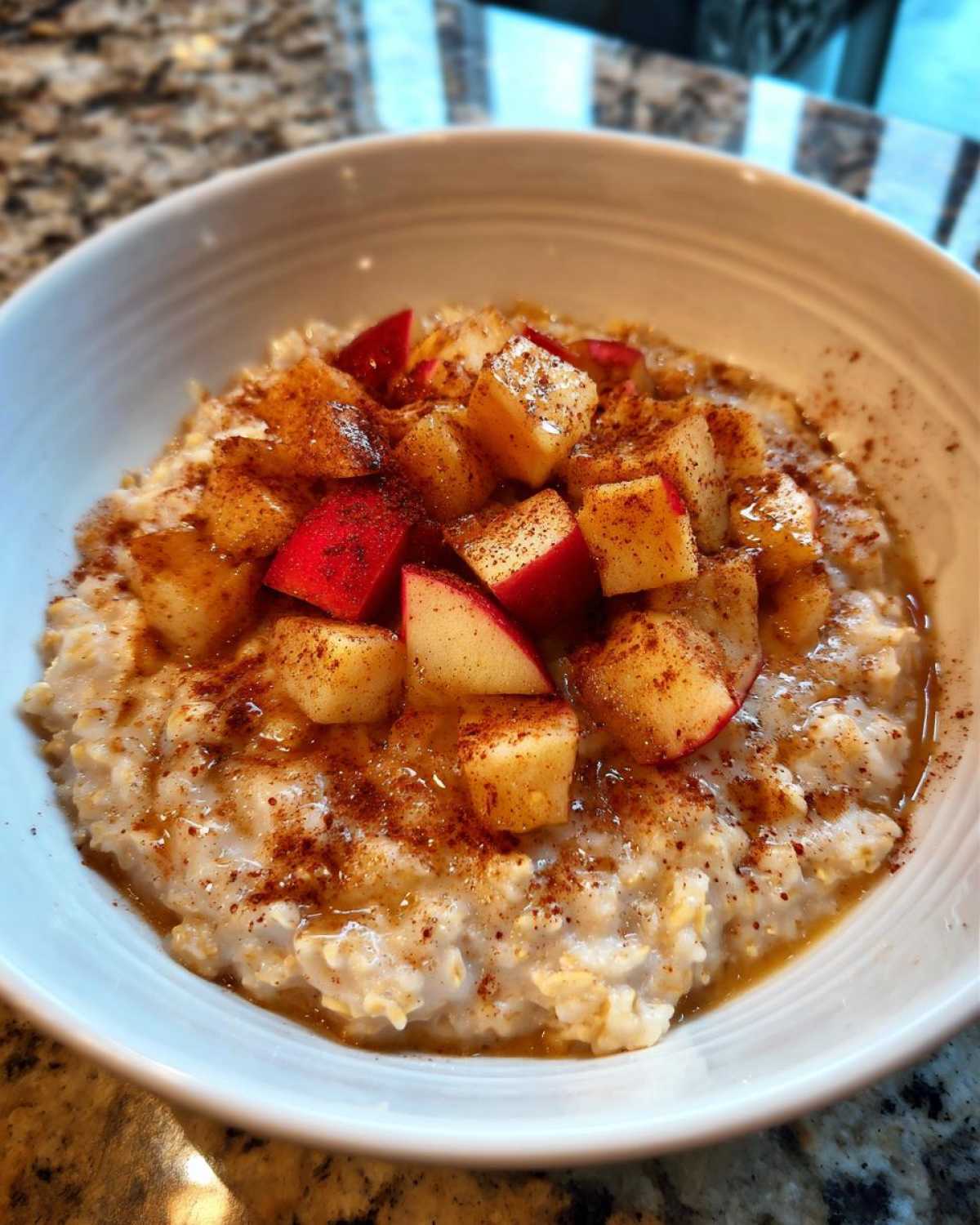Apple Pie Oatmeal - detail 2