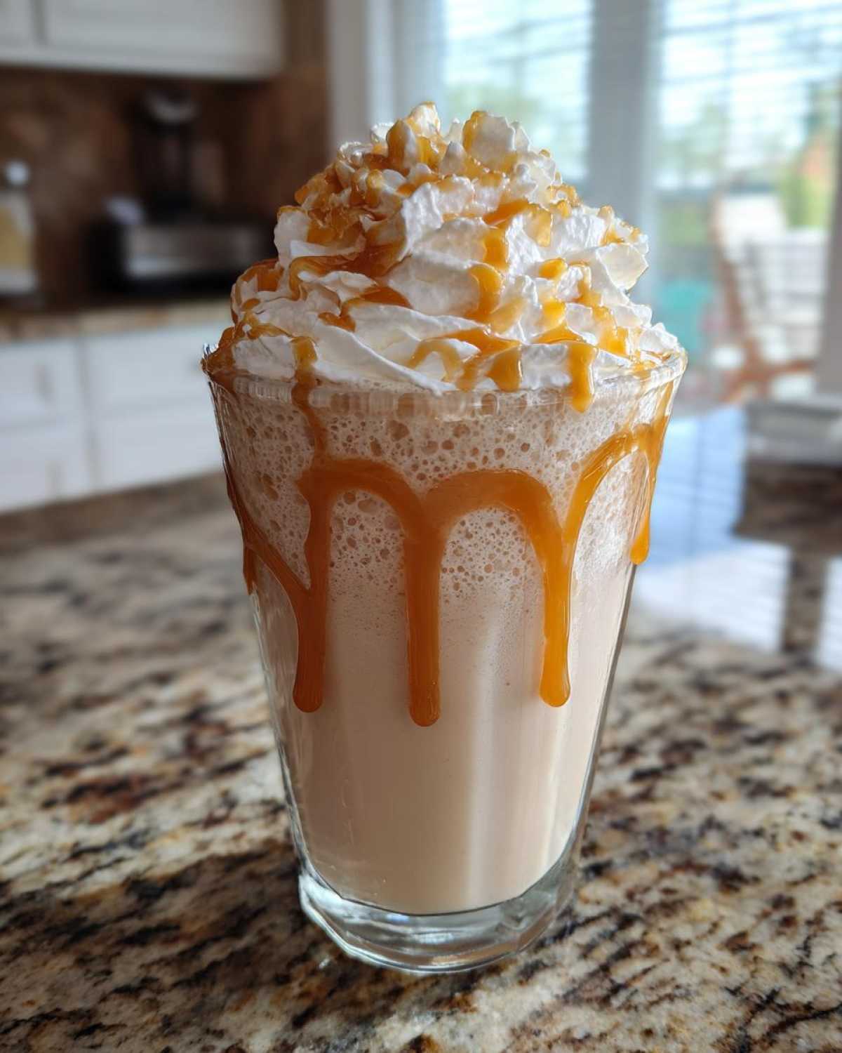 Caramel Apple Milkshake - detail 3