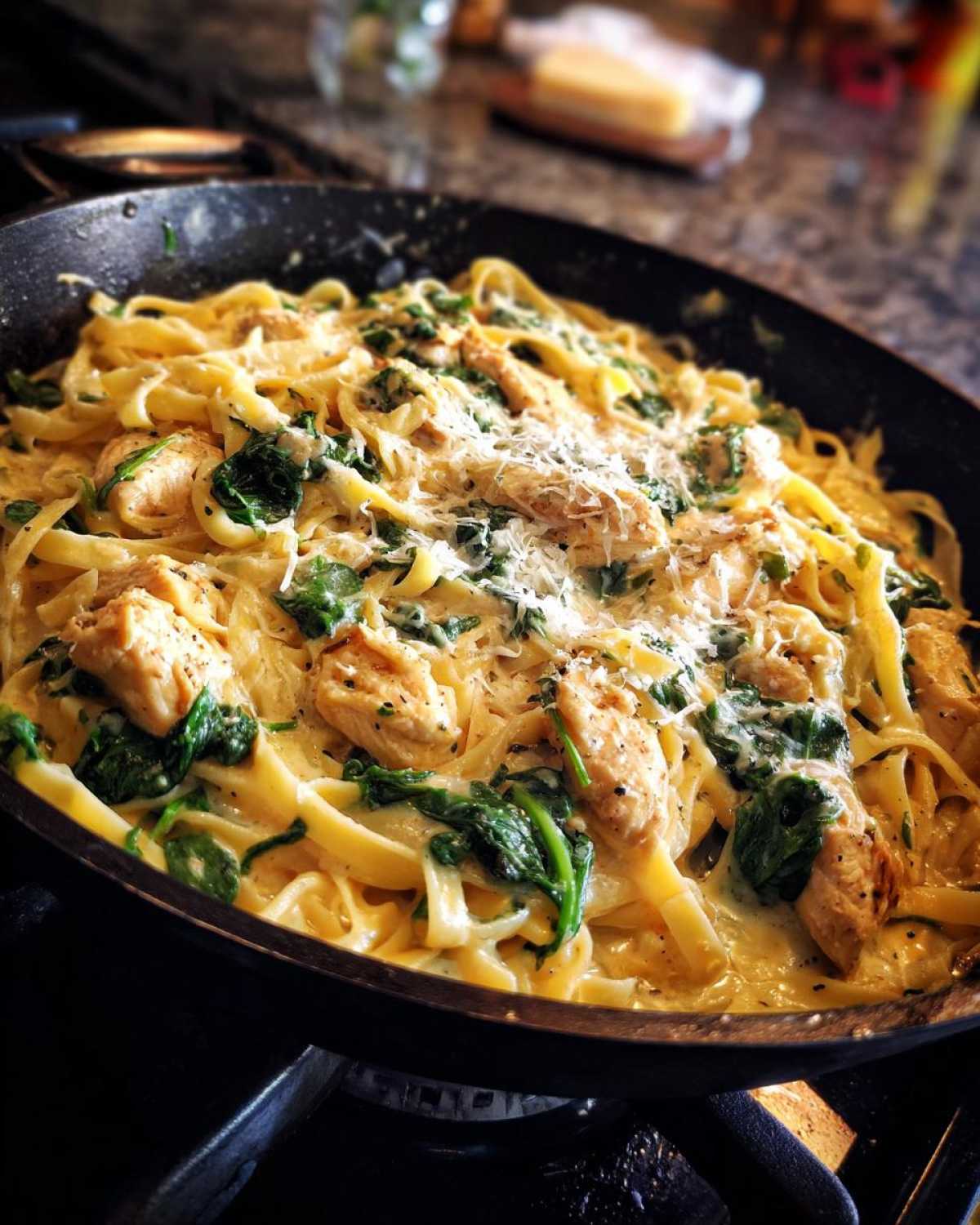 One-Pot Tuscan Chicken Pasta - detail 3