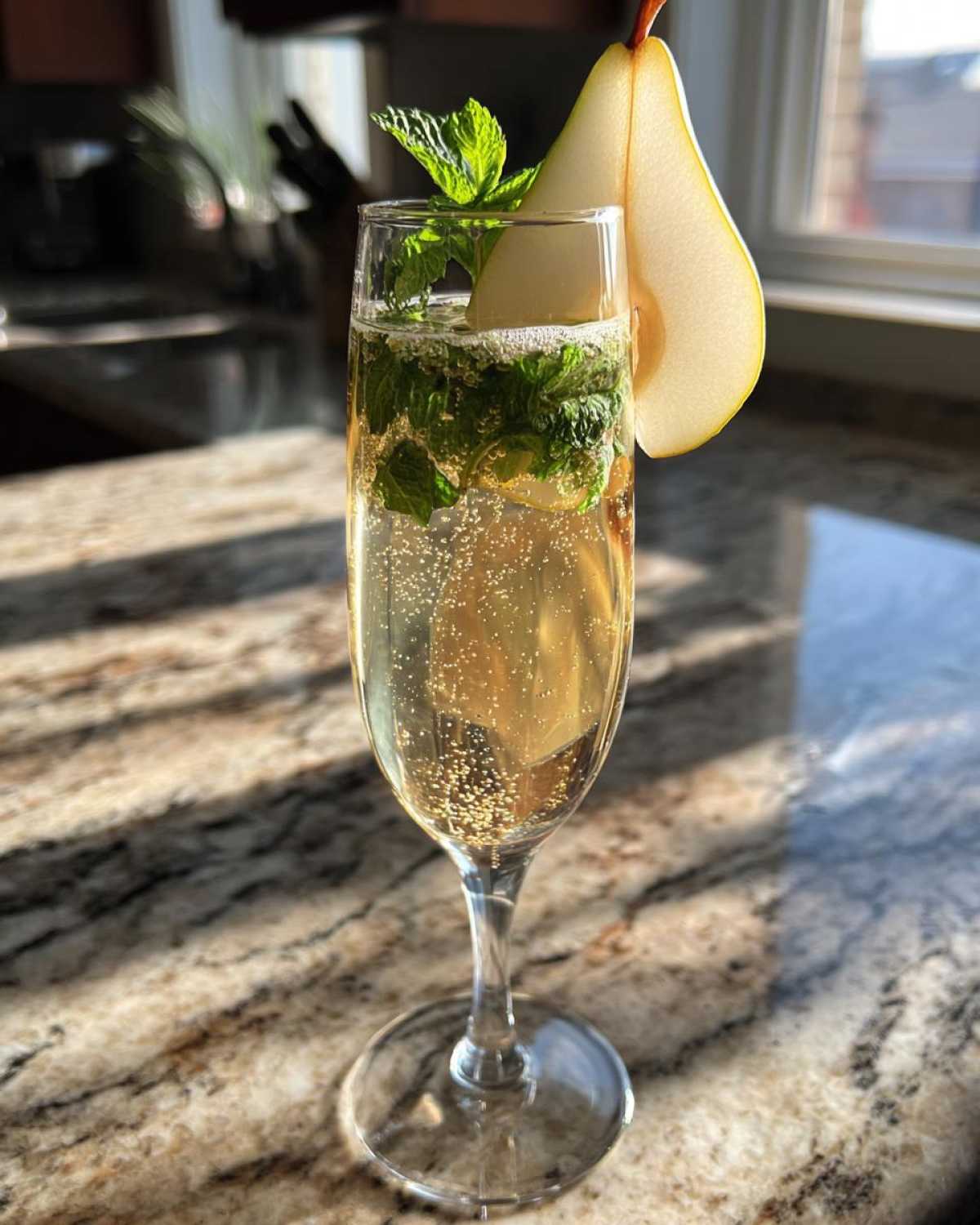 Pear Ginger Fizz Cocktail - detail 4