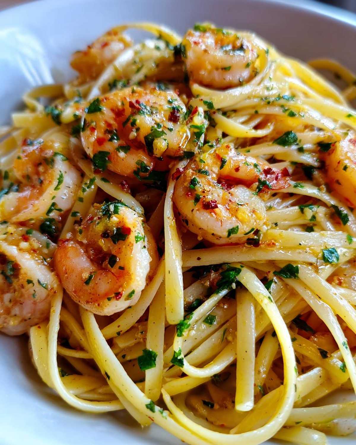 Shrimp Scampi Linguine - detail 4