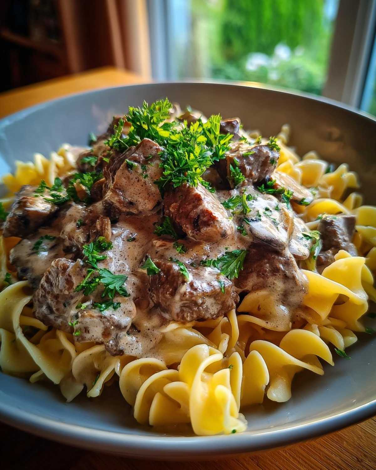 Slow Cooker Beef Stroganoff - detail 3
